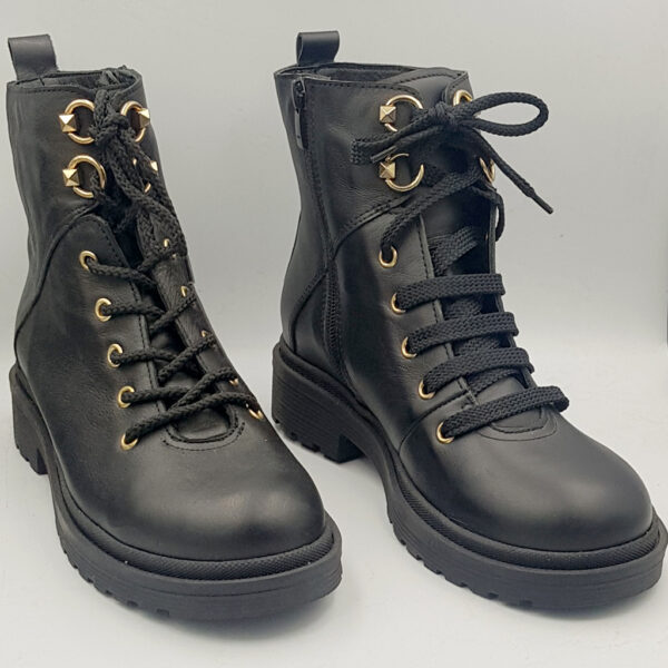 Sagias Rocky (Κωδ:3002)